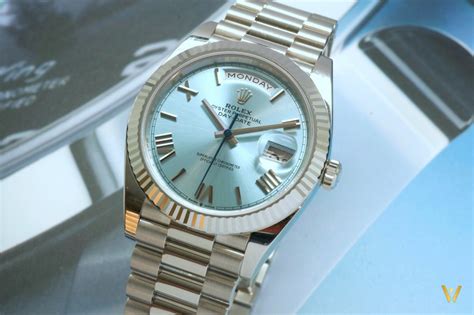 gouden heren rolex day date briljanten briljanten lunette|rolex day date platinum.